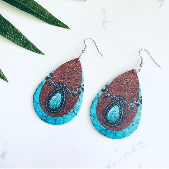 Jewelry - 2/$30 🌵 Vintage Style Turquoise Western Faux Leather Drop Earring Jewel Boho